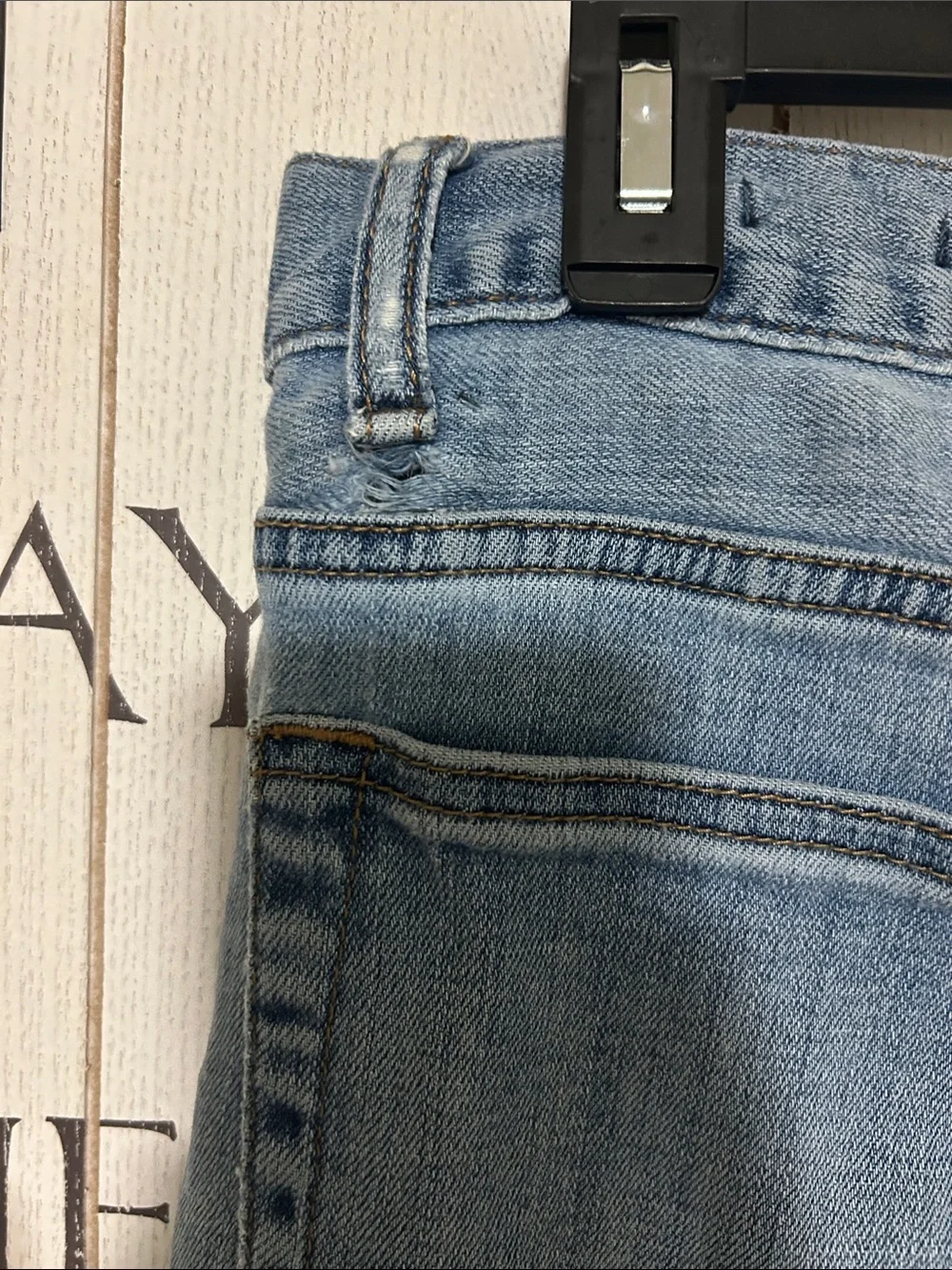J Crew mercantile flex straight leg Men's Lightwash Jeans, size 32/30
